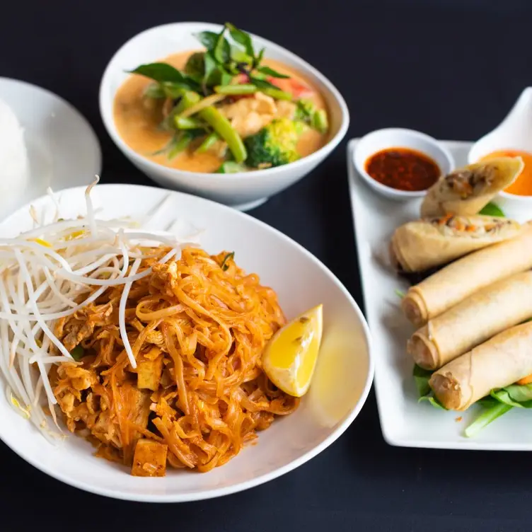 Hot pad Thai and spring rolls at Thai Room - King West, one of the best Thai restaurants in Toronto.