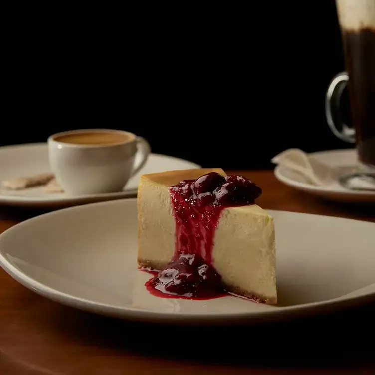 The Keg’s cheesecake is the cherry on top of your premium steakhouse experience at one of Edmonton’s top romantic restaurants.